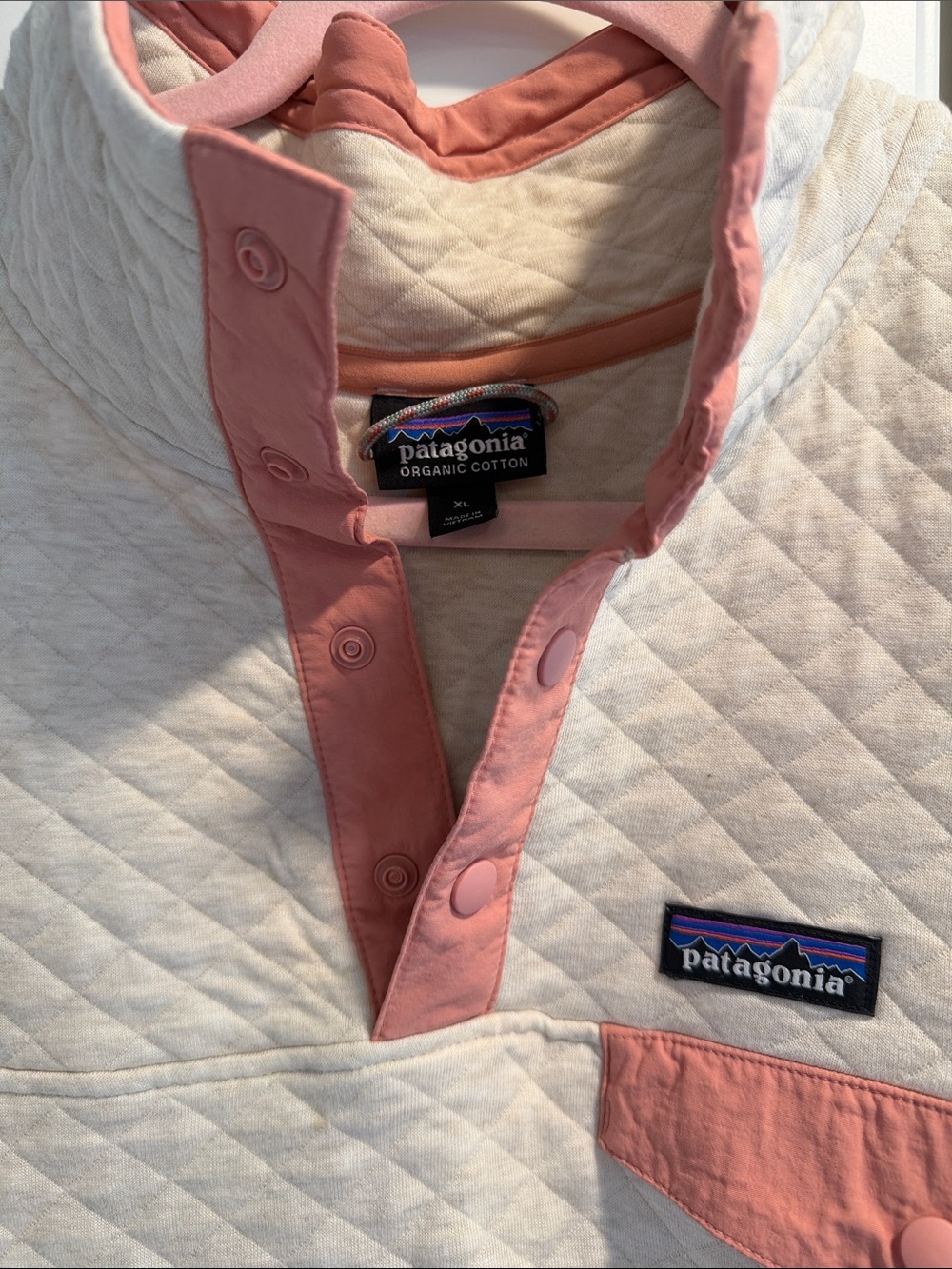 Patagonia Women’s Cream Quilted Pullover with Salmon Trim